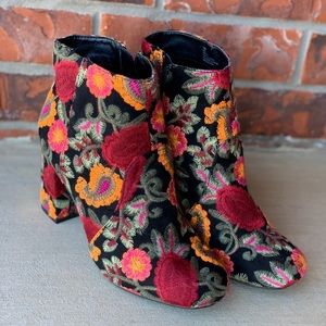MIA rosebud embroidered boots. NEW